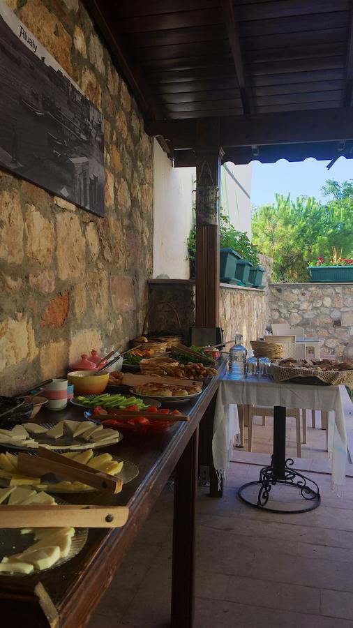 Hayriye Hanim Ege Ayvalı 外观 照片
