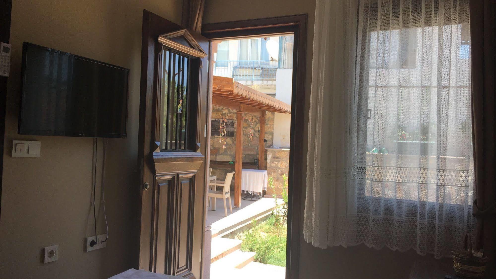 Hayriye Hanim Ege Ayvalı 外观 照片
