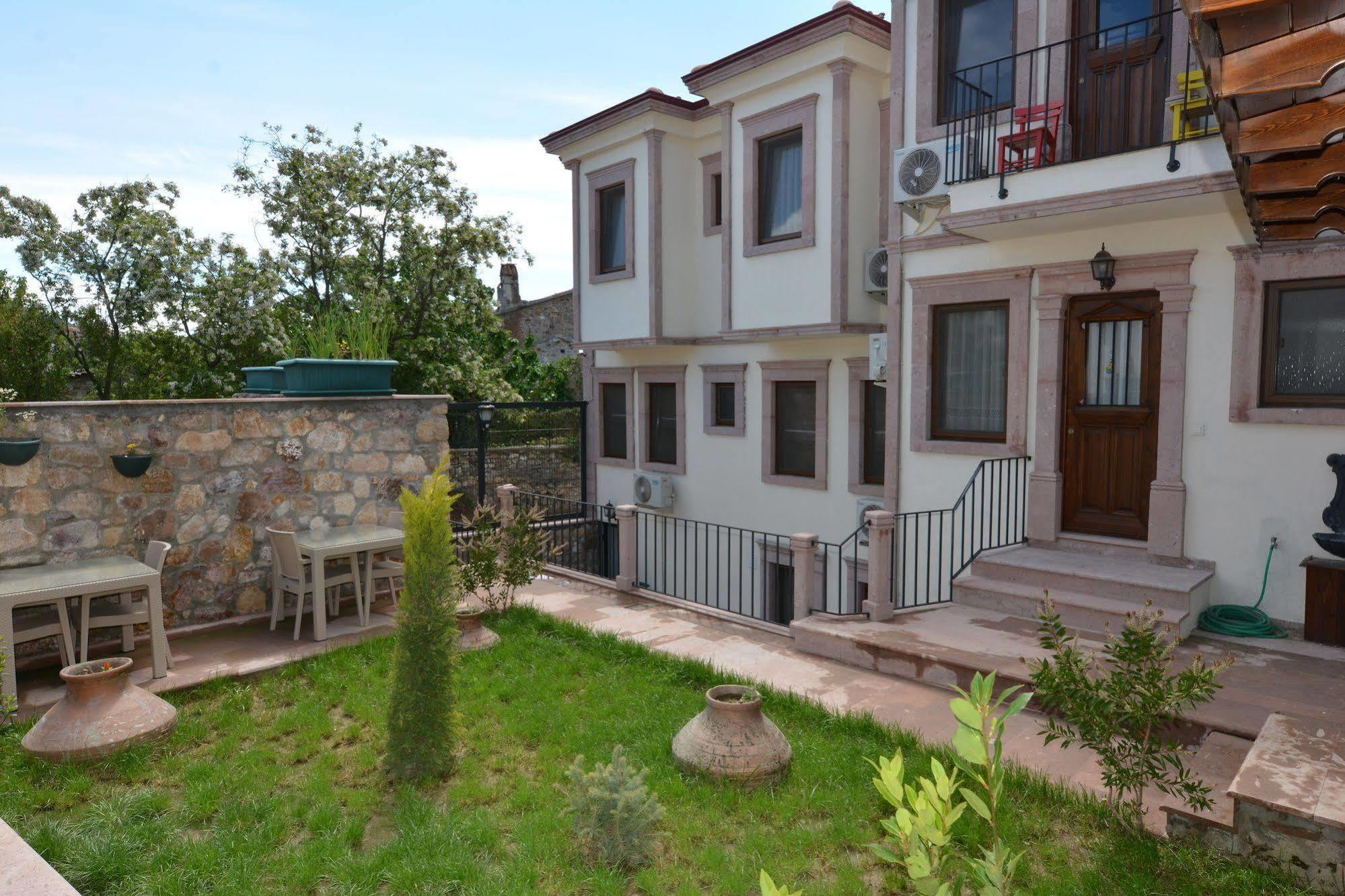 Hayriye Hanim Ege Ayvalı 外观 照片